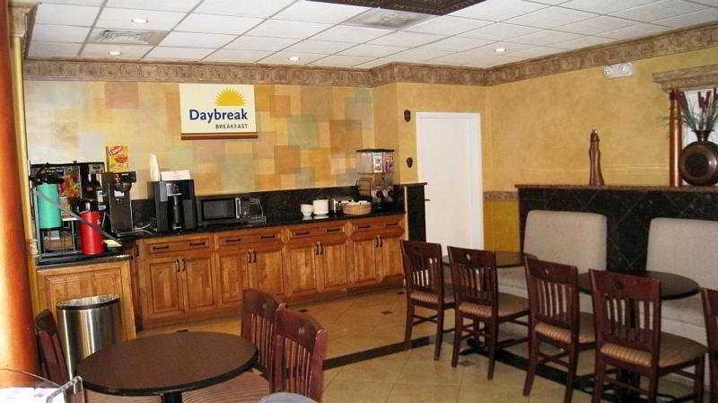 Days Inn By Wyndham Fort Lauderdale-Oakland Park Airport N Eksteriør billede