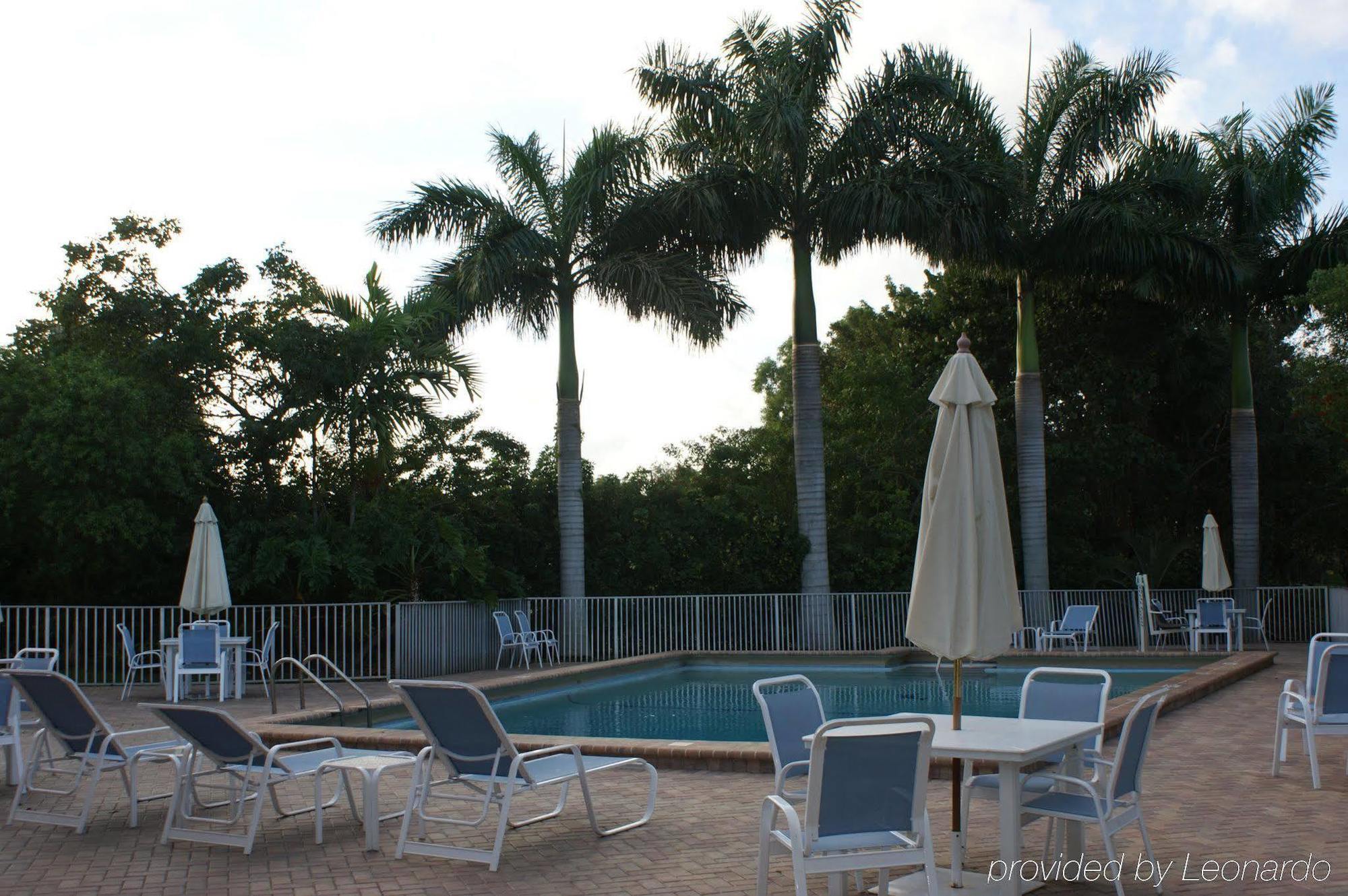 Days Inn By Wyndham Fort Lauderdale-Oakland Park Airport N Eksteriør billede